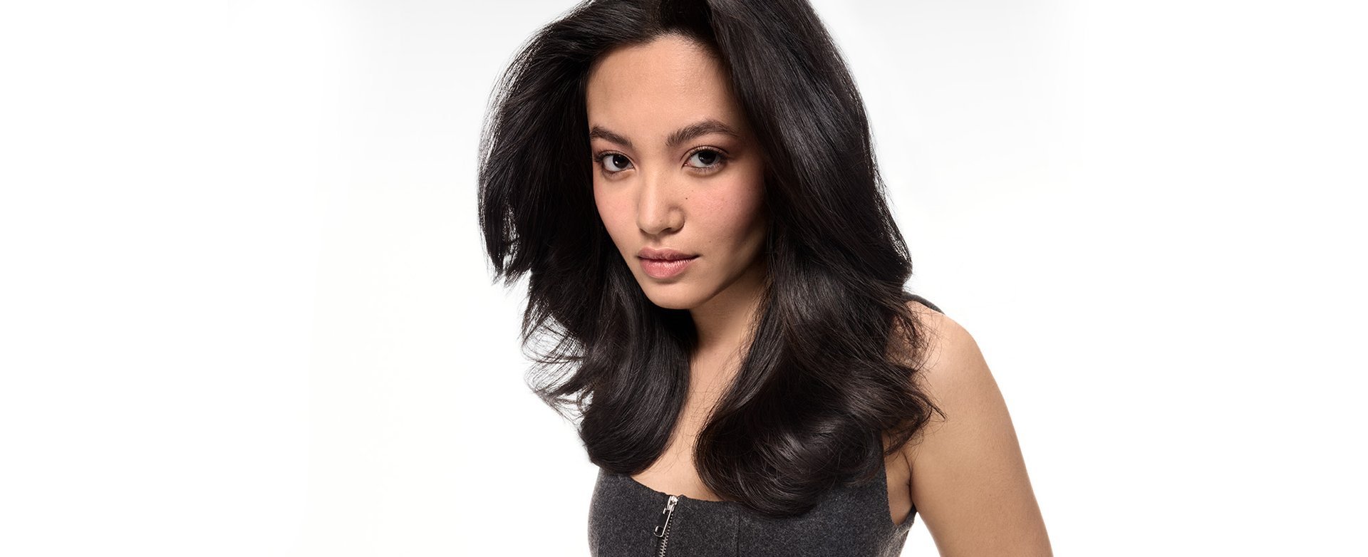 251125 Oap Elvive Collagen Lifter Long Lasting Article Attitude Abegail Stage 2000x815 Dmi Website