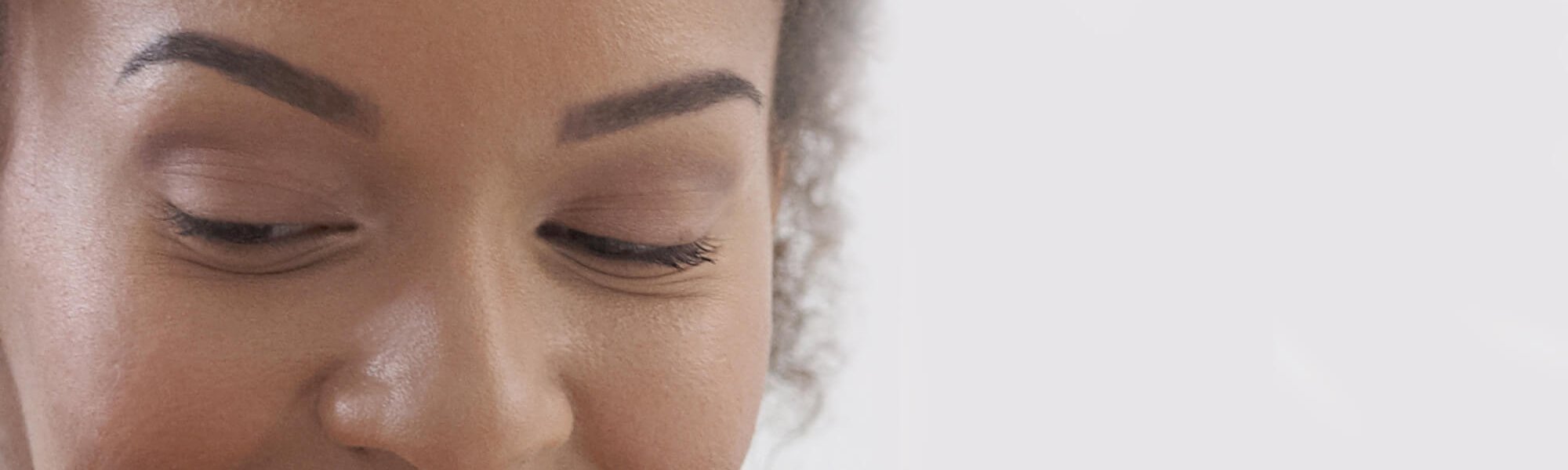 Sweet Almond Oil A Sure Fire Ingredient To Soothe Irritated Skin Hero