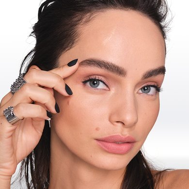 03 Vignettes  Article Products To Sculpt Your Eyebrows Like An Artist